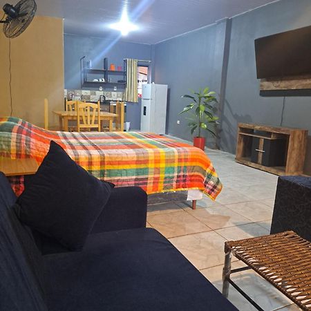 Hummingbird Hostel Ciudad del Este Bagian luar foto