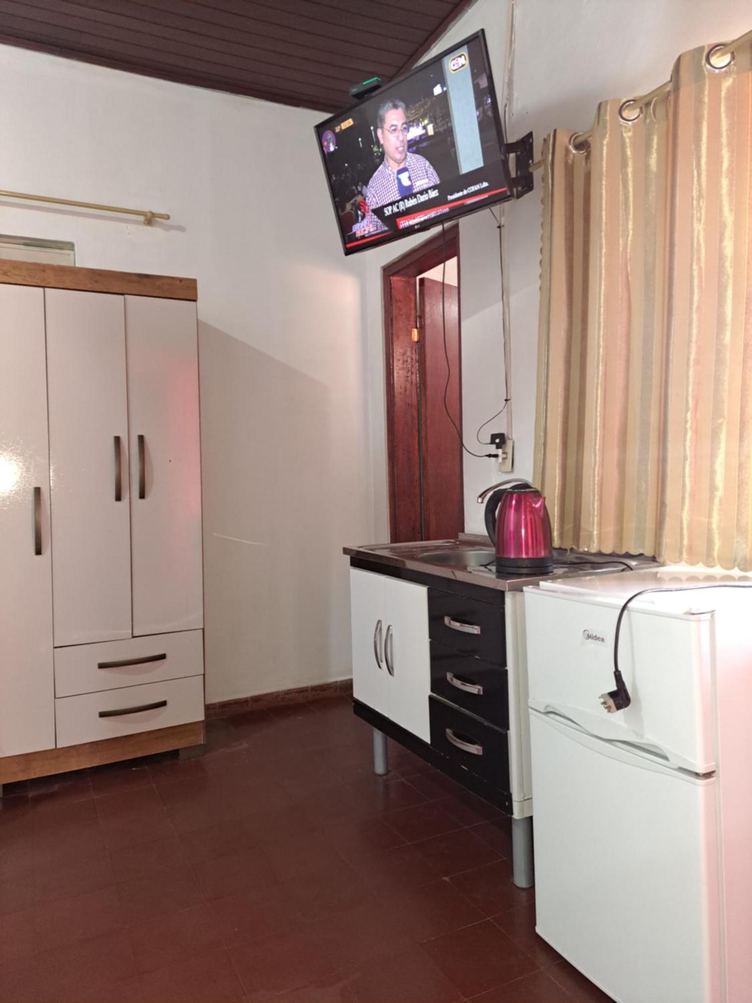Hummingbird Hostel Ciudad del Este Bagian luar foto